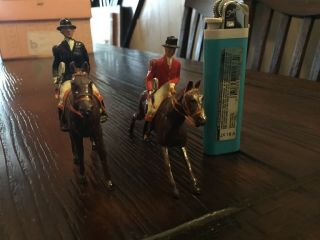 8 Vintage Lead 2 Soldiers on Horseback And Figures Proprietors Britains LTD ENG. 8