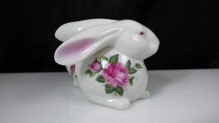 Vintage Andrea by Sadek Bunny Rabbit Figurine Porcelain Ceramic White PInk Roses 5