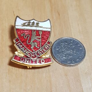 Vintage MANCHESTER UNITED Football Club maker by COFFER Badge 3