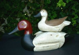 2 Vintage Duck Decoy Hand Carved Painted Wood ' 84 & ' 85 Artist Sign Base 8