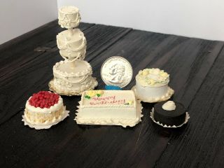 5 Piece Vintage Miniature Dollhouse Cakes/wedding Cake/desserts/unbranded