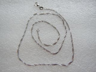 Vintage Sterling Silver Delicate Spiral Twist Link 18 1/4 Inch Chain Necklace