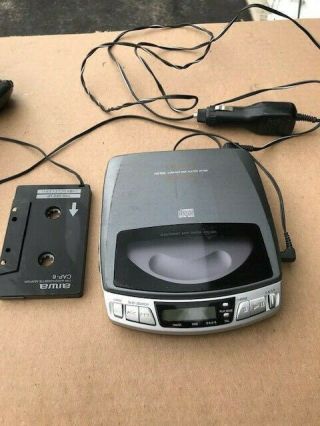 Vintage Aiwa Portable Cd Compact Disc Player Xp - 560 W/car Charger & Cassette Ada