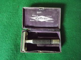 Vintage Gillette Double Edge Safety Razor With Case 2