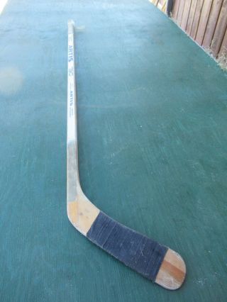 Vintage Wooden 56 " Long Hockey Stick Artis 790