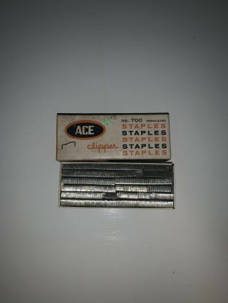Ace Vintage Clipper Staples No 700 Undulated Box