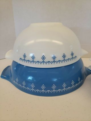 Vintage Pyrex Set Of 4 Snowflake Garland Blue/White & Wh/Blue 444,  443,  472,  471 3