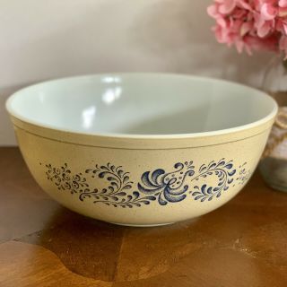 Vintage Pyrex Homestead Mixing Bowl 404 10 - 1/2 " 4 Qt Speckled Tan Blue Flowers