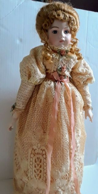 Vintage 28 Inch Porcelain China Doll w/Lace Dress & Stand,  Cond Victorian 3