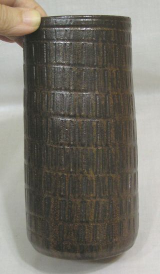 Vtg A R Cole Sanford Nc Pottery Vase Ridged Geometric Design Brown 7 1/2 " Tall