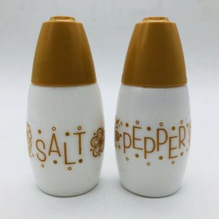 Vtg Pyrex Corelle Ware Milk Glass Salt & Pepper Shakers Gold Butterfly Pattern