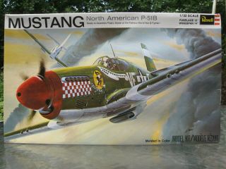 1969 Vintage Revell 1/32 North American P - 51b Mustang H - 295