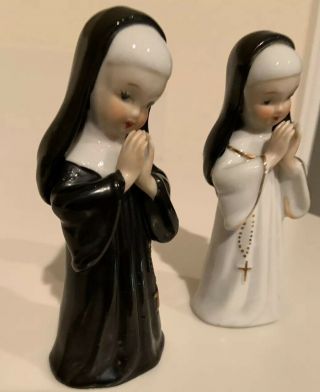Two Porcelain Nun Figurines L&M 1956 Japan Vintage. 2