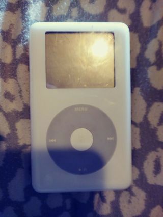 Vintage Apple Ipod 20gb; Chrome Back With White Face