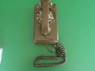 Vintage Itt Rotary Dial Wall Mounted Phone Telephone Brown (sb)