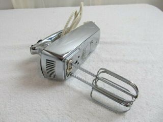 Vintage Solid State Hamilton Beach Scovill Chrome Hand Mixer 14 Speed