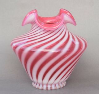 Vintage 1940s Fenton Art Glass Cranberry Opalescent Swirl 5 