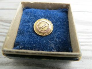 The Pure Oil Co.  Vintage 5 Year Lapel Pin Badge Button