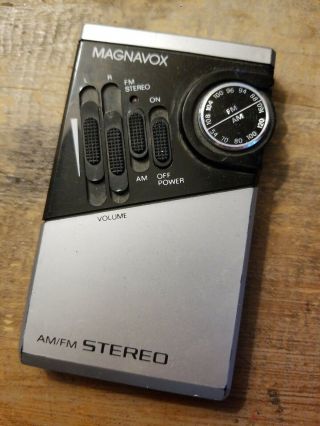 Vintage Magnavox Portable Am/fm Stereo Radio Pocket Personal Small Battery