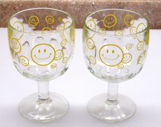 (2) Vintage Mcm Multi Yellow Smile Face Beer Party Glasses Goblets In Ex Cond