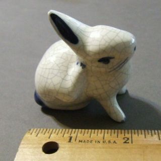 Vintage Dedham Pottery Crackle Glaze Scratching Bunny