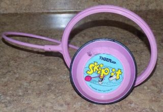 Skip It Tiger Electronics Vintage Toy W/ Counter