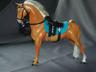 Vintage Grand Champions Model Horse - Palomino Stallion Sundancer - Show Stance