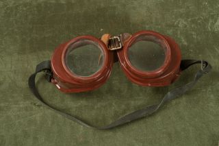 Red Safety Goggles Clear Lenses Leather Rubber Strap Usa (d4r) Steampunk Vintage