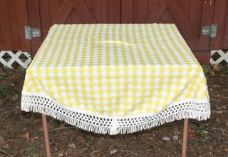 Vintage Chenille Tablecloth Yellow White Checked Fringe 62” Diameter Usa
