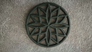 Vintage Footed Cast Iron Wilton Trivet With Feet Round Circle 5 " Diameter