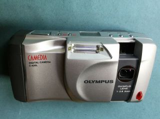 Olympus Camedia C - 420 L Digital Compact Camera - Silver Vintage Circa 1998