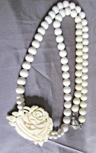Carved Floral Design Pendant Milk Glass Beaded Necklace Vintage Plastic 24 "