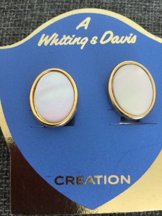 Vintage Whiting & Davis MOP Oval Button Clipback Earrings With Tags 2