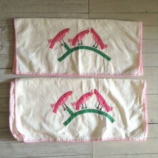 Vintage Set Of 2 Kitchen Towels Applique Birds Pink