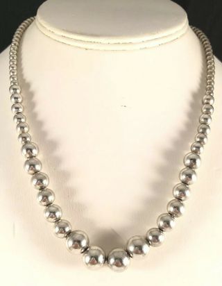 Stunning Vintage Sterling Silver 925 Graduated Beaded Necklace 18”in
