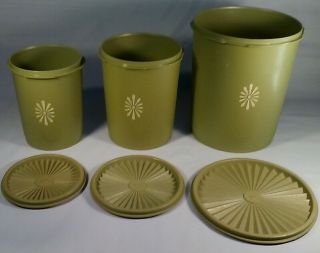 Vintage Tupperware Set Of 3 Avocado Green Nesting Canisters W Servalier Lids