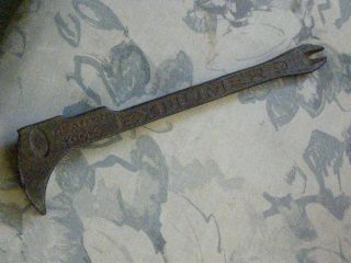 Dead On - Ex - 9 10 - 5/8 In.  Vintage Cast Iron Exhumer Nail Puller