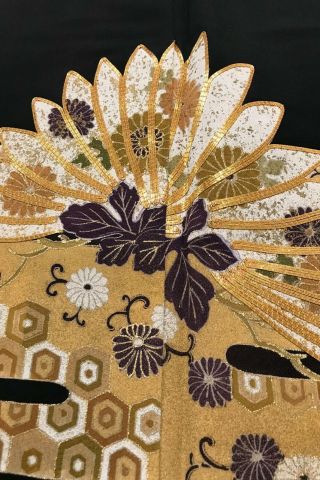@@Vintage/Japanese tomesode kimono silk fabric/ gold embroidery,  chrysanth AP92 5