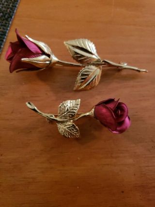 Vintage Giovanni Large And Small Rose Flower Brooches Set