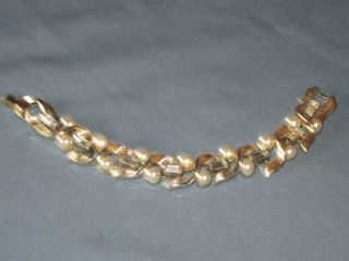 Vintage Signed Lisner Gold - Tone Metal Clear Rhinestone Faux Pearl Bracelet