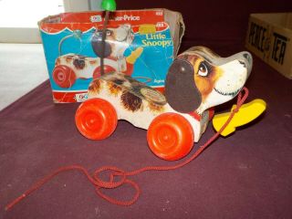 Vintage 1965 Fisher - Price Pull Toy Little Snoopy Dog