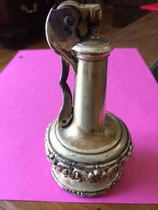 Vintage Ronson Decanter Silverplated Table Lighter