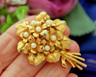 Vintage Boucher Gold Tone Brooch With Faux Pearls.  Vintage Jewellery
