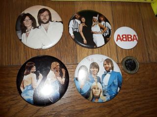 5 x VINTAGE 1970s/80s ABBA POP GROUP BAND PIN BADGE PINBACK 2