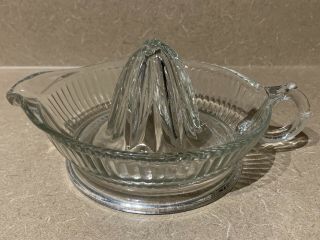 Vintage Anchor Hocking Juicer Citrus Reamer Clear Glass Farmhouse Must Have 2/2