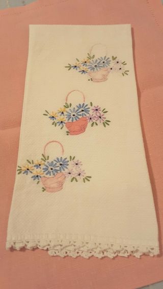Estate Find Embroidered Hand Towels Dresser Scarf PINK Vintage. 4