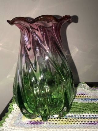 Vintage TELEFLORA Hand Blown Vase Flower Tulip 7.  75 