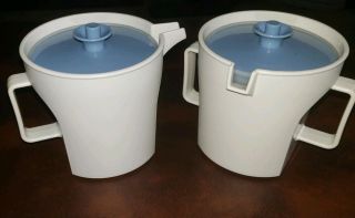 Classic Vintage Tupperware Creamer And Sugar Set With Blue Lids 1414 - 2 & 1415 - 1