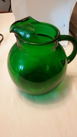 Anchor Hocking Forest Green Roly Poly Ball Pitcher With Ice Lip,  8 " Tall Vintage