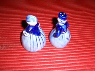 VINTAGE ELESVA HOLLAND DELFT BLUE CERAMIC SALT AND PEPPER SHAKERS 3 IN.  TALL 5